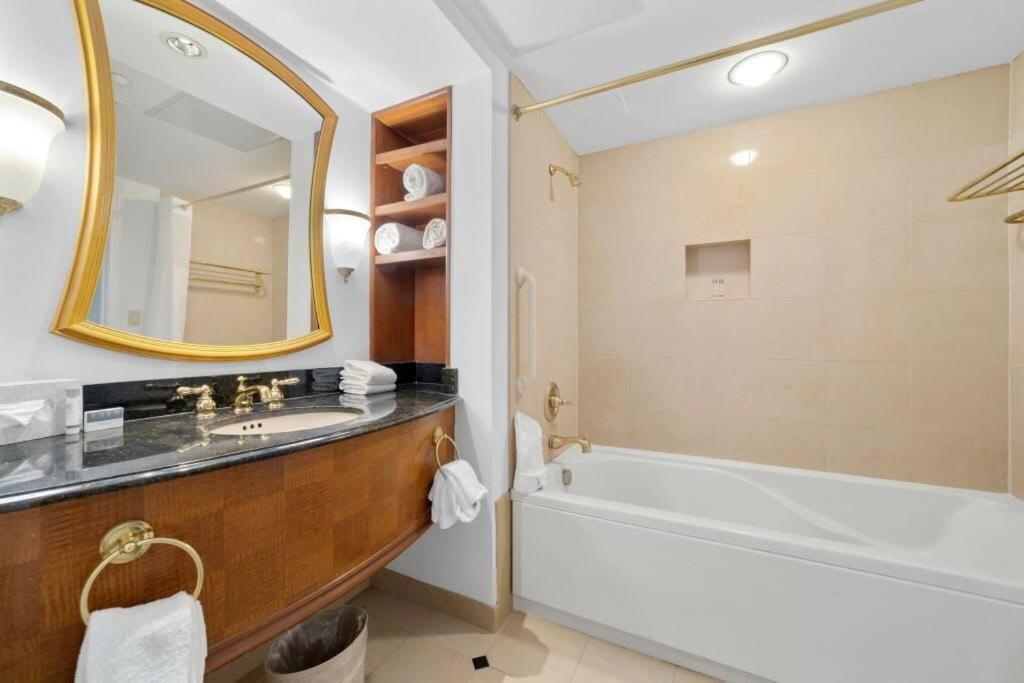 Huge Beachfront Condo Cozysuites At Showboat Atlantic Stadt Exterior foto